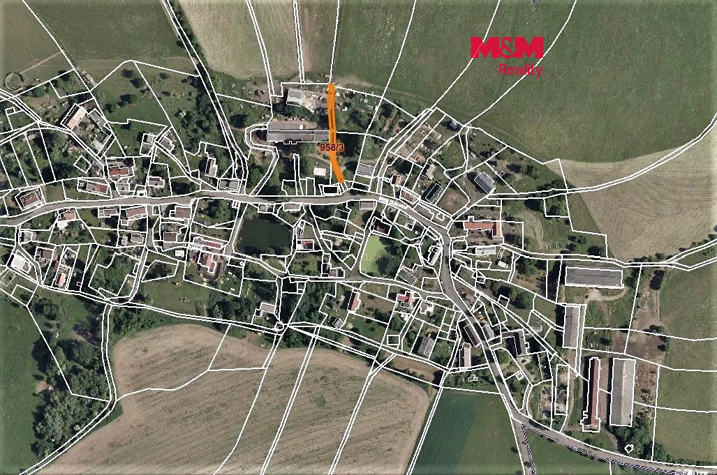 Prodej pozemku 124 m²